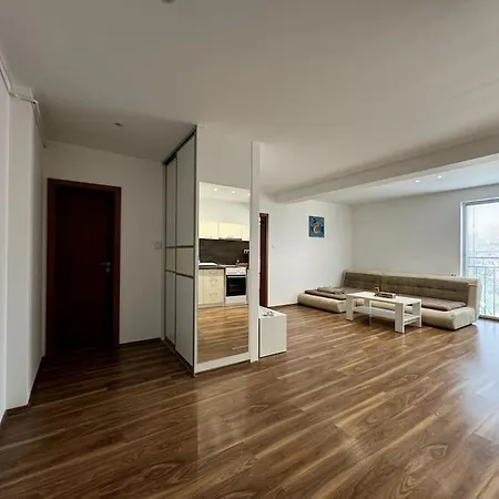 Apartmán Apartman S Parkovanim *
