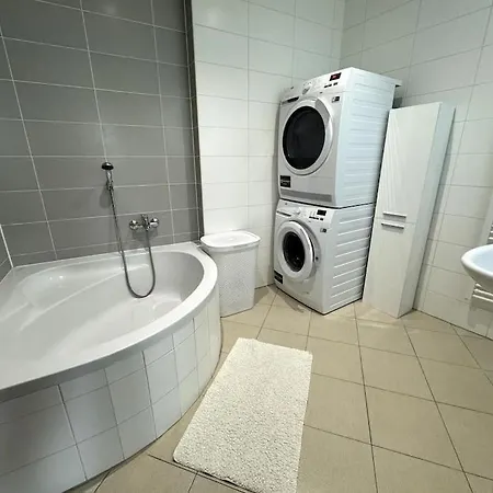 Apartman S Parkovanim *